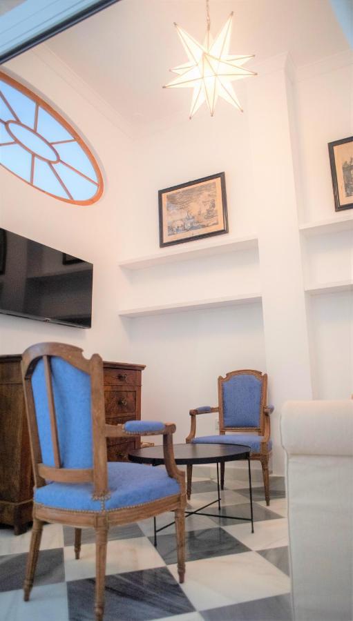 Gatu Premium Apartamento Palacio Oneto Con Jardin Privado " Preferente Mayores De 25 Anos Y Familias " El Puerto de Santa María Extérieur photo